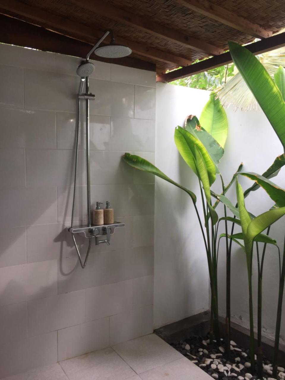 Green Garden Lembongan Yoga Spa And Holistic Healing Center エクステリア 写真